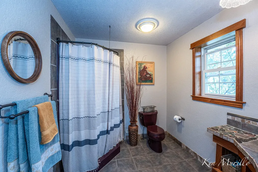 1519 N Roscommon Road Markey Township MI 48653
