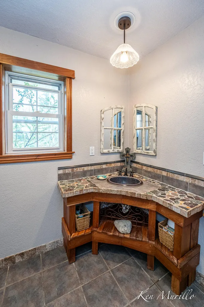 1519 N Roscommon Road Markey Township MI 48653