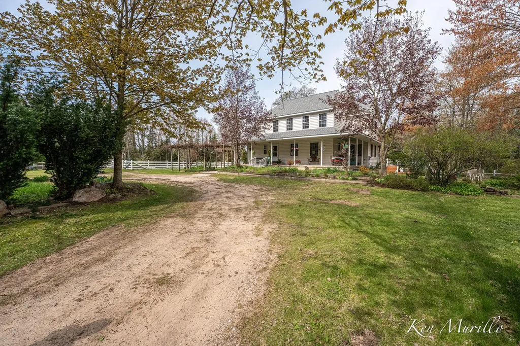 1519 N Roscommon Road Markey Township MI 48653