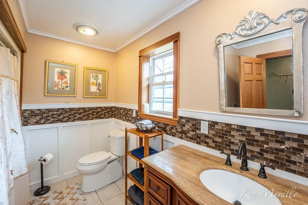 1519 N Roscommon Road Markey Township MI 48653