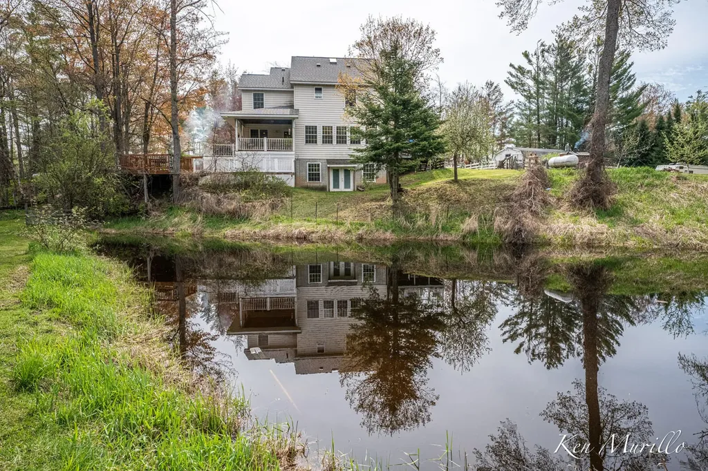 1519 N Roscommon Road Markey Township MI 48653