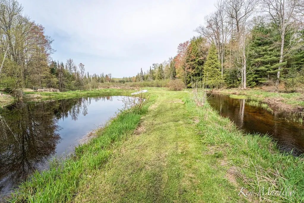 1519 N Roscommon Road Markey Township MI 48653