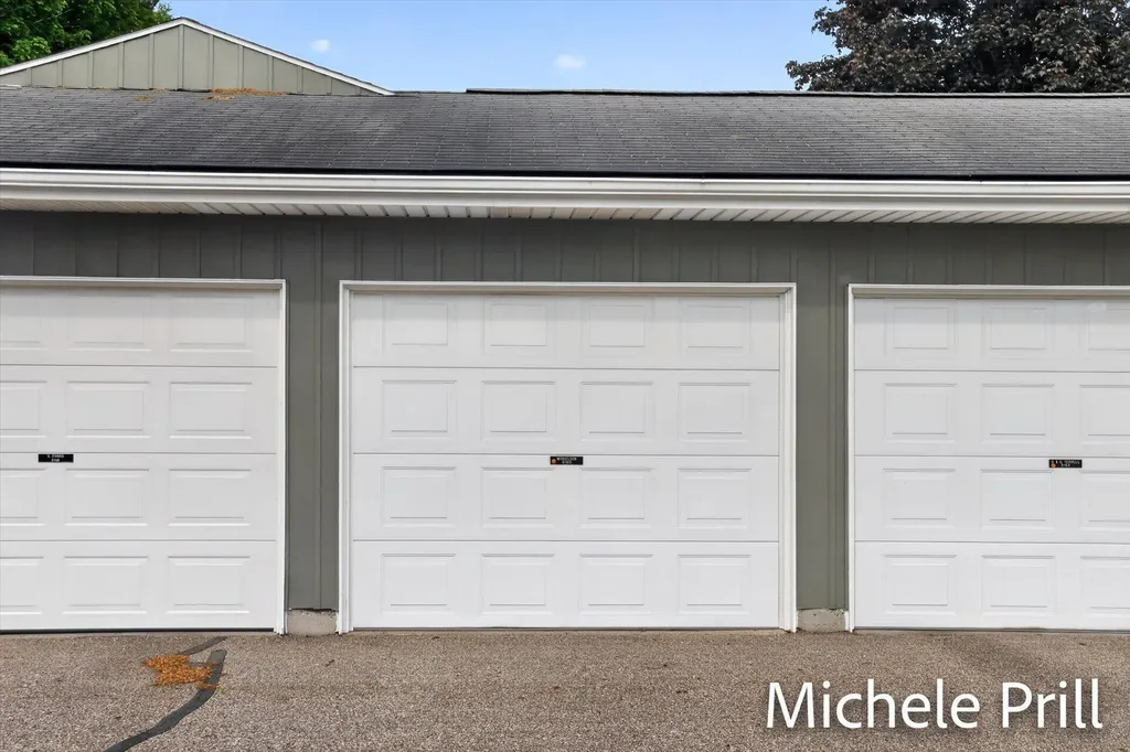 5160 Southglow Court SE Kentwood City MI 49508