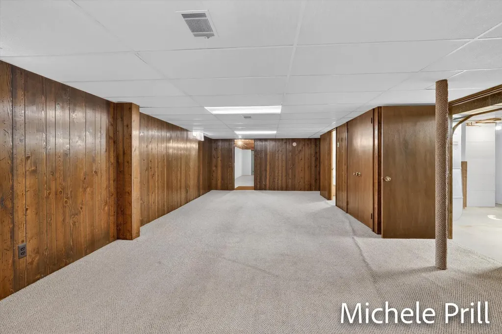 5160 Southglow Court SE Kentwood City MI 49508