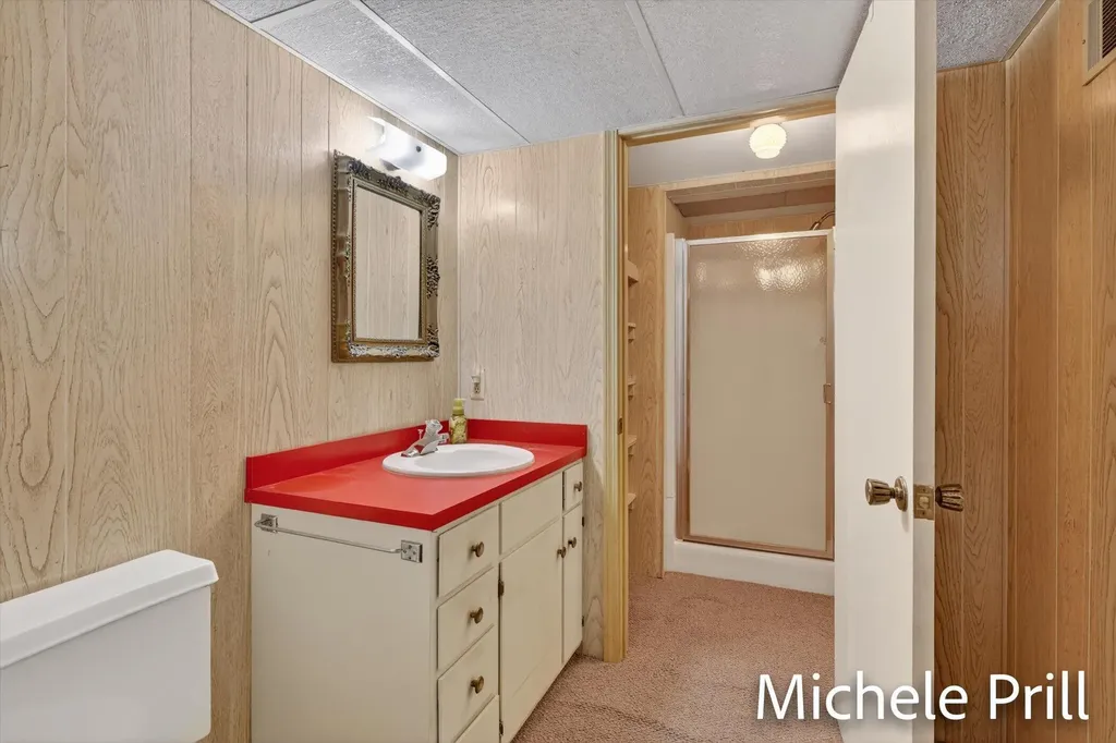 5160 Southglow Court SE Kentwood City MI 49508