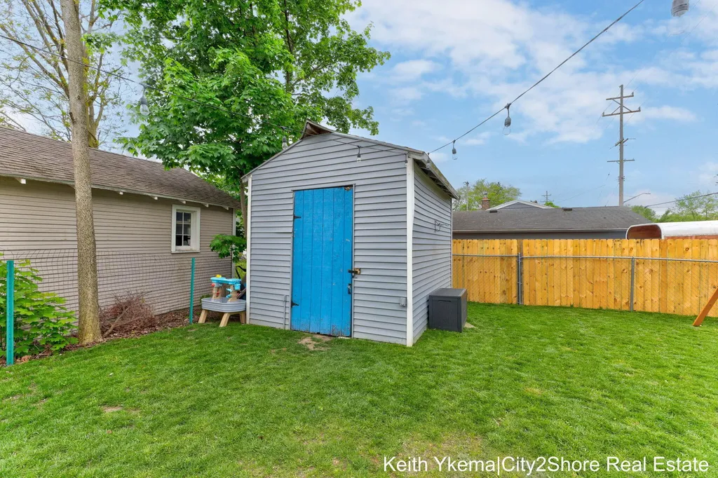 2603 Noel Avenue SW Wyoming City MI 49509