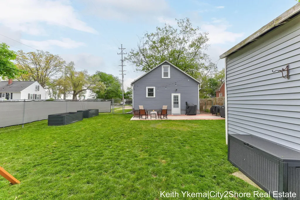 2603 Noel Avenue SW Wyoming City MI 49509