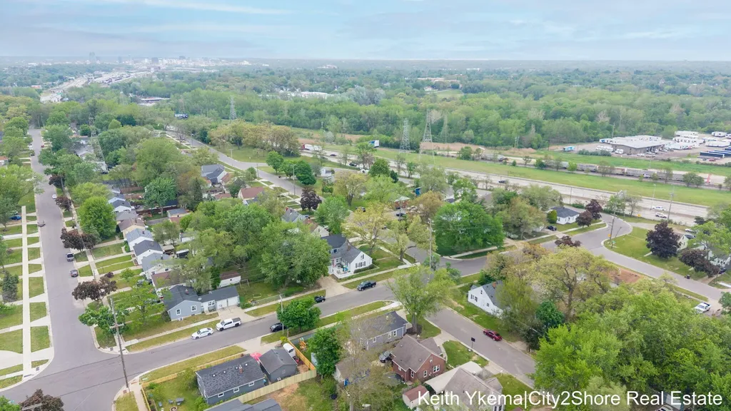 2603 Noel Avenue SW Wyoming City MI 49509