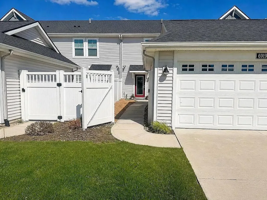 6919 Myers Lake Avenue NE Cannon Township MI 49341
