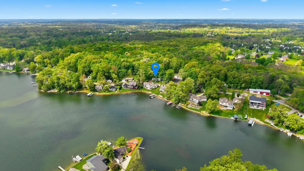 8759 Brower Lake Drive NE Courtland Township MI 49341