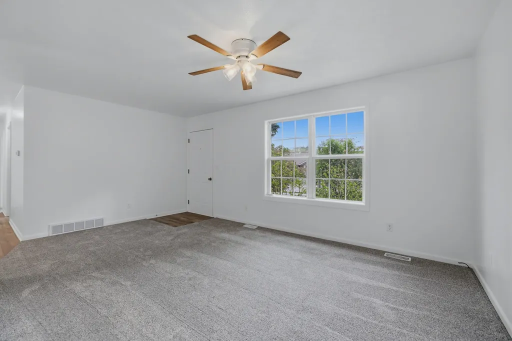 8759 Brower Lake Drive NE Courtland Township MI 49341