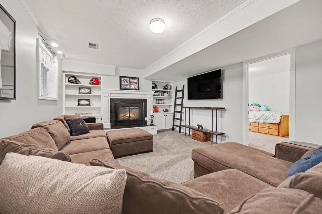 327 W Baldwin Lake Drive Greenville City MI 48838