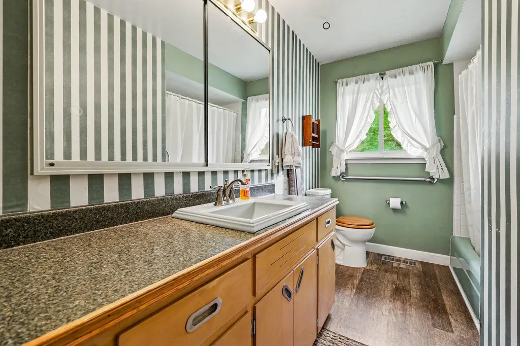 4896 Sequoia Drive SE Cascade Charter Township MI 49512