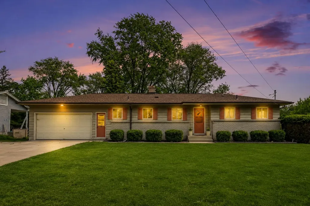 4896 Sequoia Drive SE Cascade Charter Township MI 49512