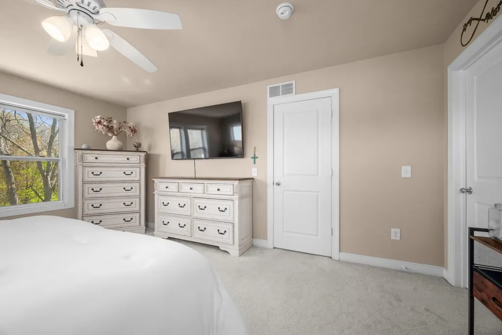 9384 Trafalgar Drive SE Caledonia Township MI 49302