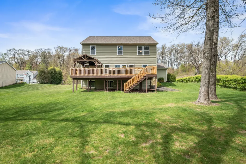 9384 Trafalgar Drive SE Caledonia Township MI 49302