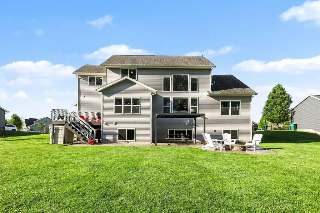 3281 Amtrak Drive SW Byron Township MI 49315