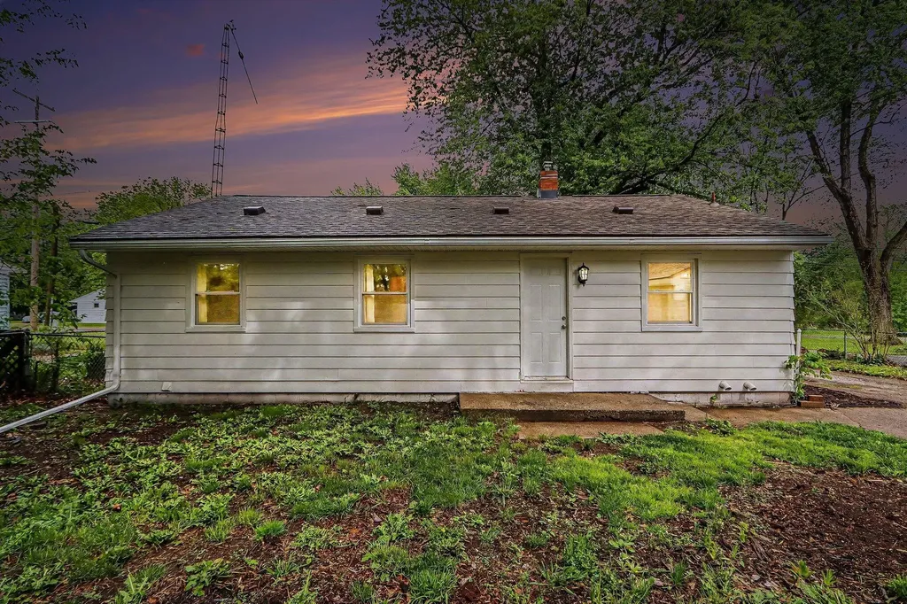 321 Snow Avenue Bedford Charter Township MI 49037