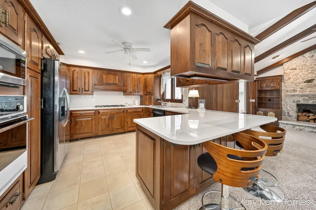 4248 Walnut Hills Lane SE Kentwood City MI 49512