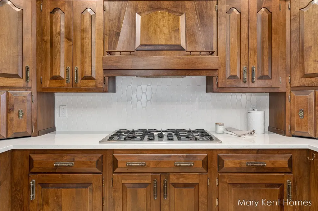 4248 Walnut Hills Lane SE Kentwood City MI 49512