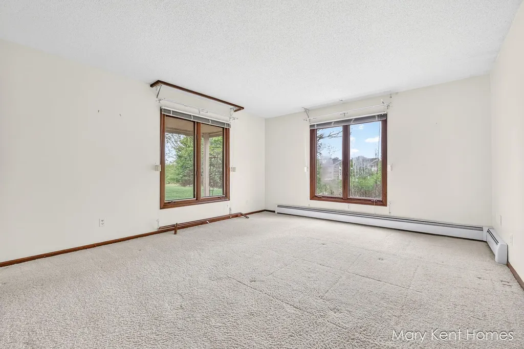 4248 Walnut Hills Lane SE Kentwood City MI 49512