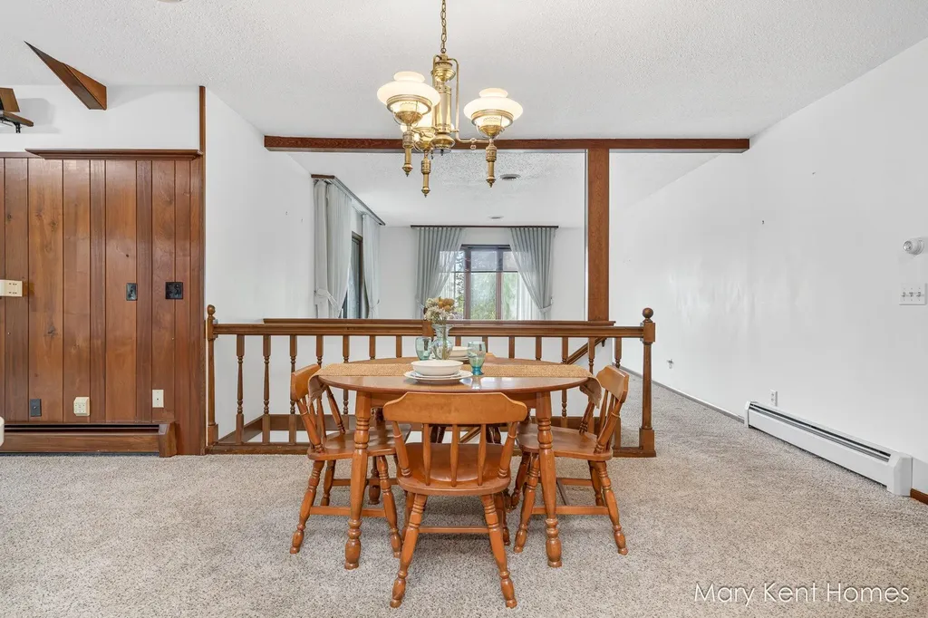 4248 Walnut Hills Lane SE Kentwood City MI 49512