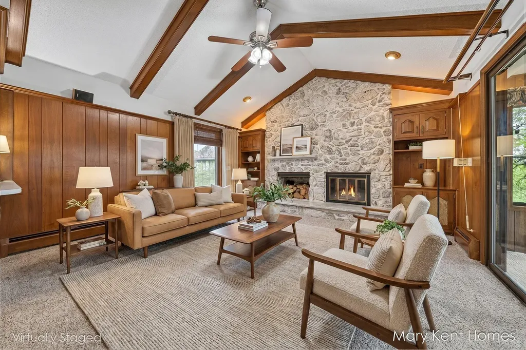 4248 Walnut Hills Lane SE Kentwood City MI 49512