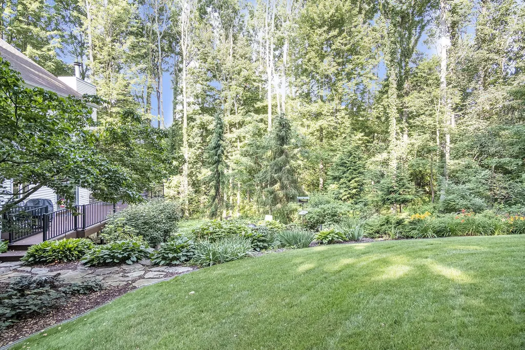 7751 Austinridge Drive SE Caledonia Township MI 49316