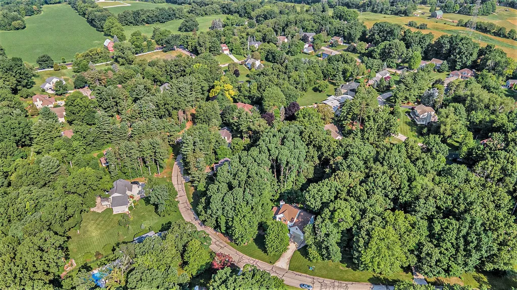 7751 Austinridge Drive SE Caledonia Township MI 49316