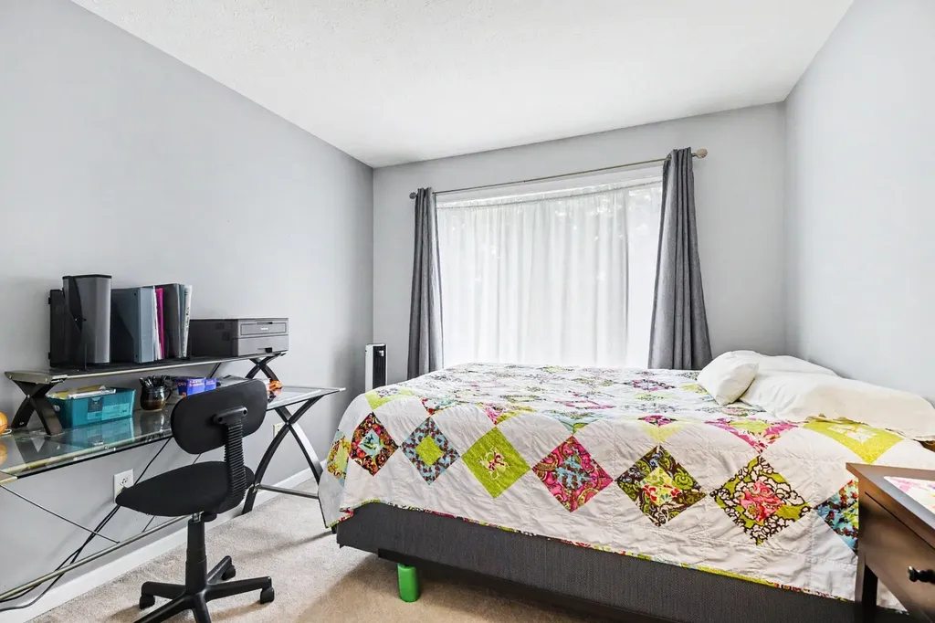 1186 La Paloma Drive SW Wyoming City MI 49509