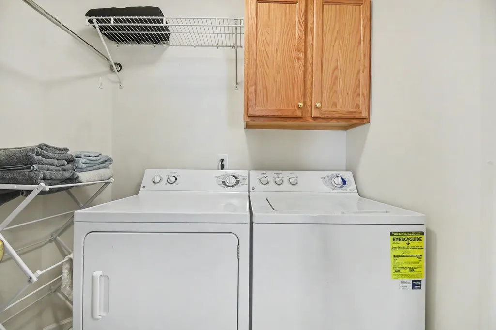 1186 La Paloma Drive SW Wyoming City MI 49509