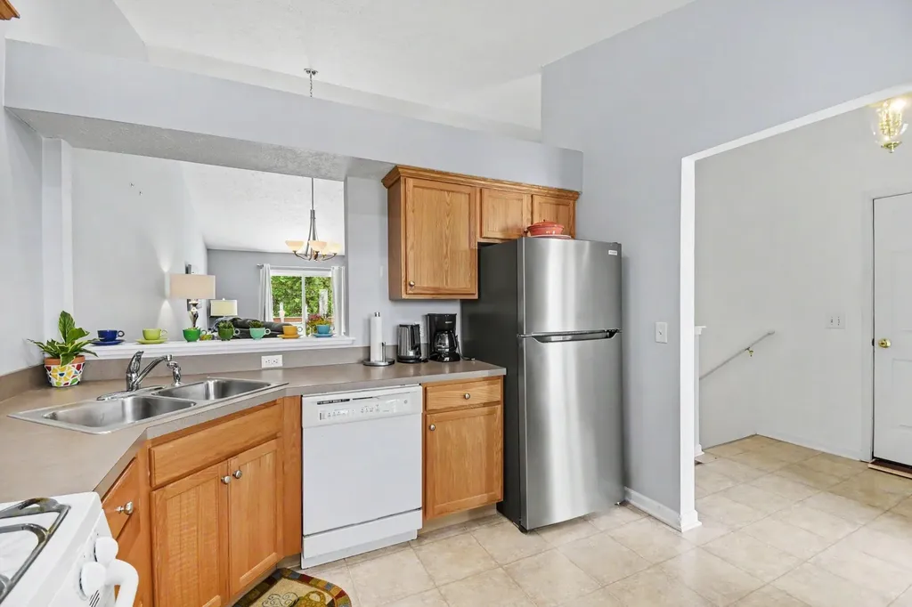 1186 La Paloma Drive SW Wyoming City MI 49509