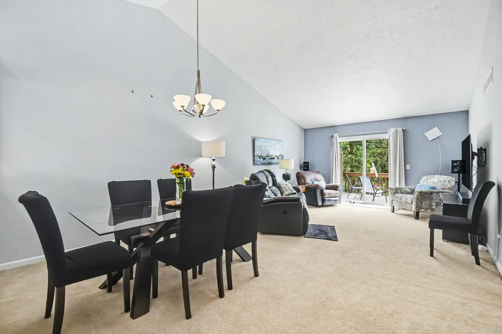 1186 La Paloma Drive SW Wyoming City MI 49509