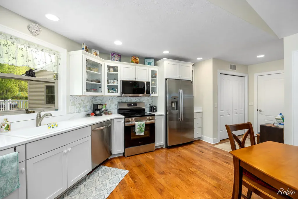 12260 Aleigha Drive NW Tallmadge Charter Township MI 49534