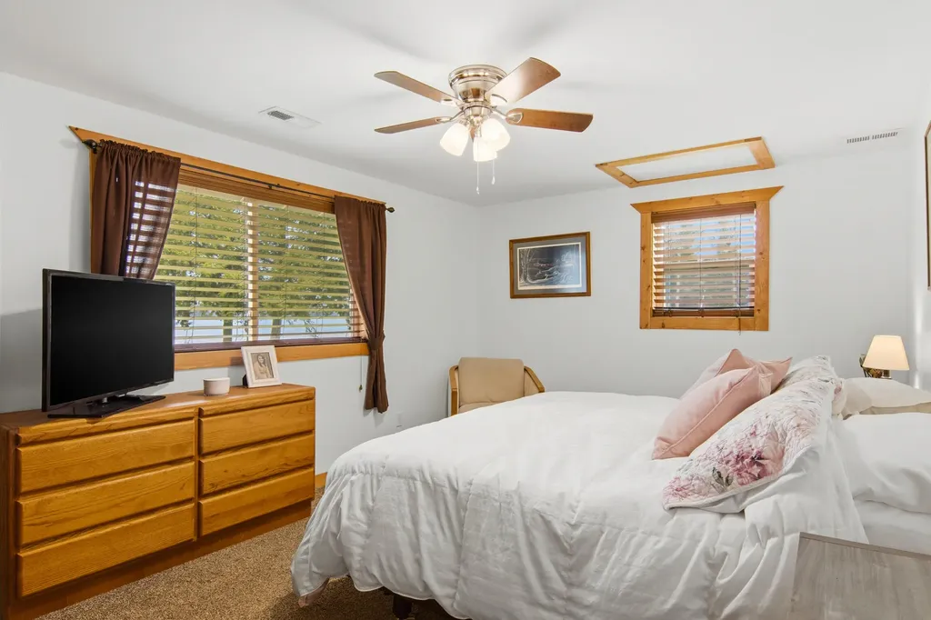 5041 Maple Knoll Drive NE Unknown City MI 49646