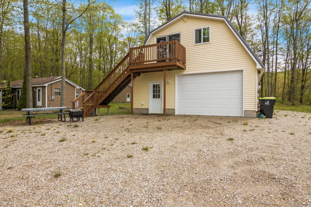 5041 Maple Knoll Drive NE Unknown City MI 49646