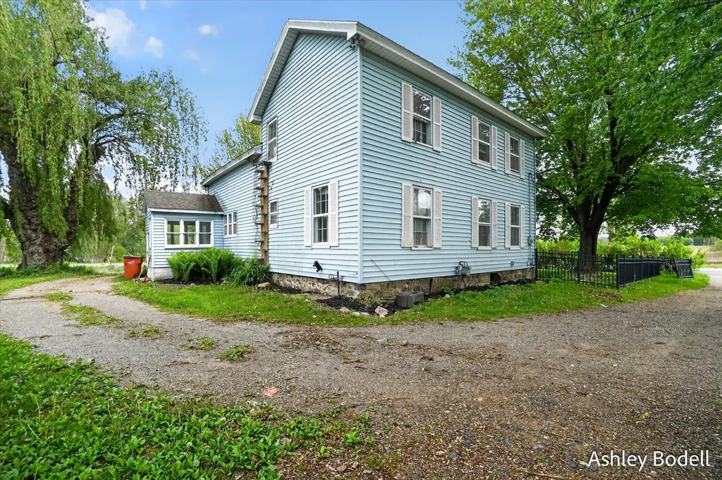 9615 10 Mile Road NE Oakfield Township MI 49341