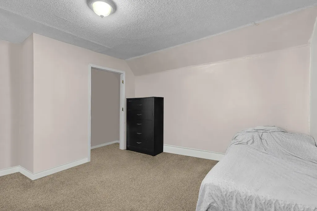 816 6th Street NW Grand Rapids City MI 49504