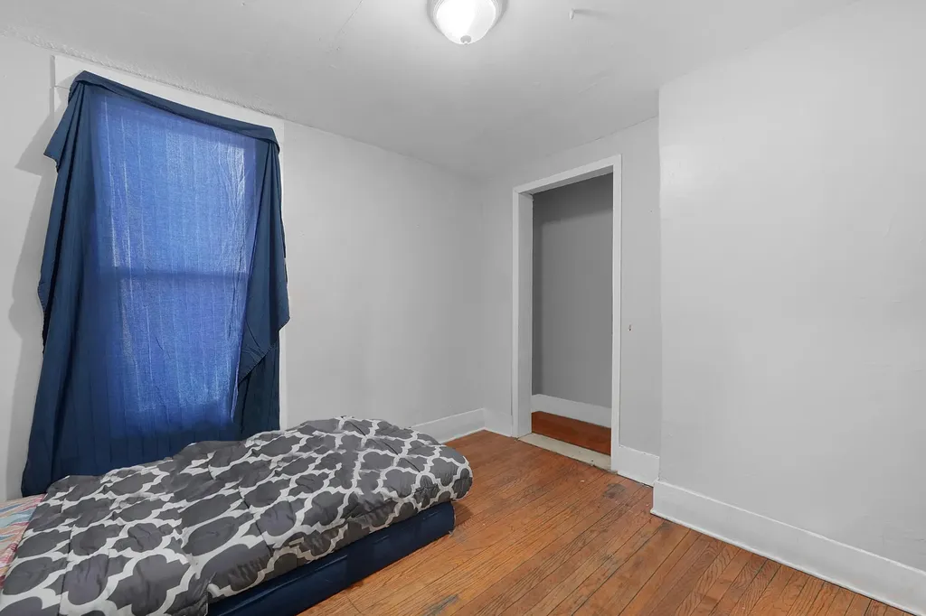 816 6th Street NW Grand Rapids City MI 49504