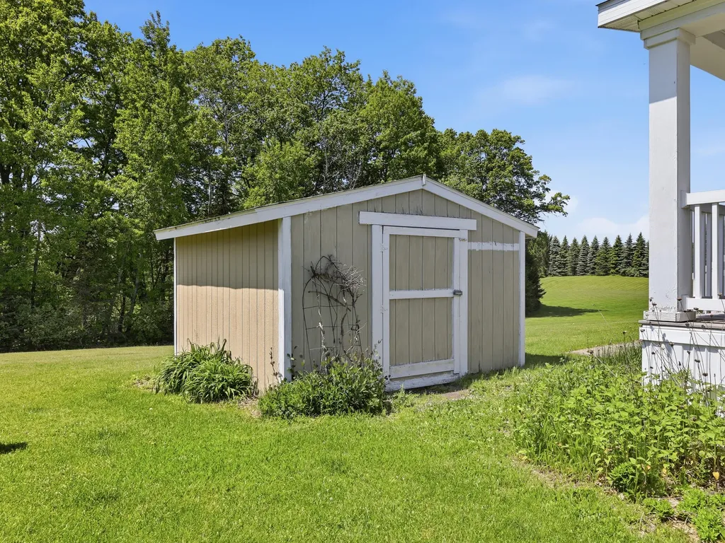 140 Tamarack Avenue NE Solon Township MI 49319