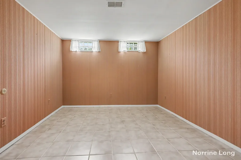 2579 Knightsbridge Road SE Cascade Charter Township MI 49546