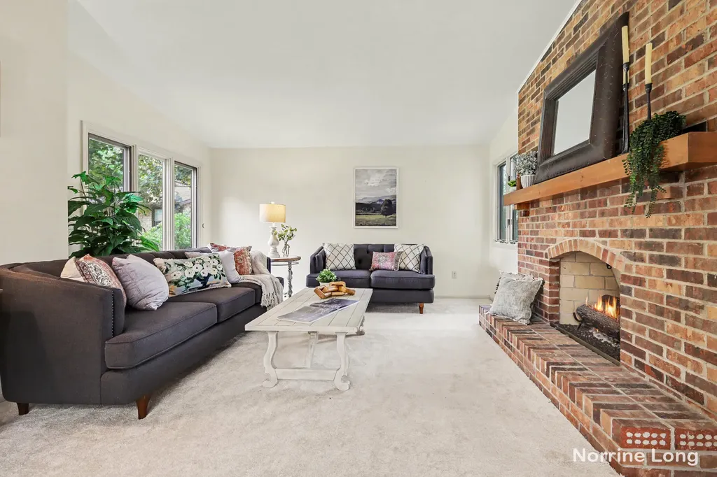 2579 Knightsbridge Road SE Cascade Charter Township MI 49546