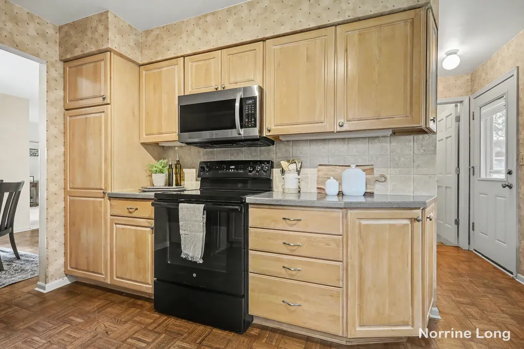 2579 Knightsbridge Road SE Cascade Charter Township MI 49546