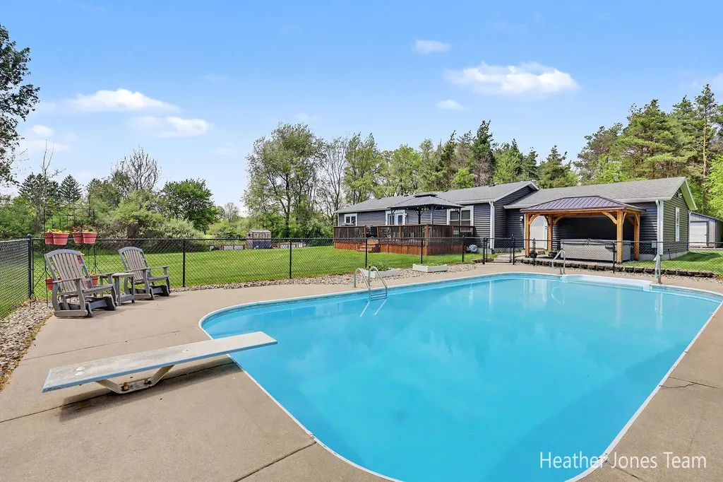 9887 Baker Road Eureka Township MI 48838