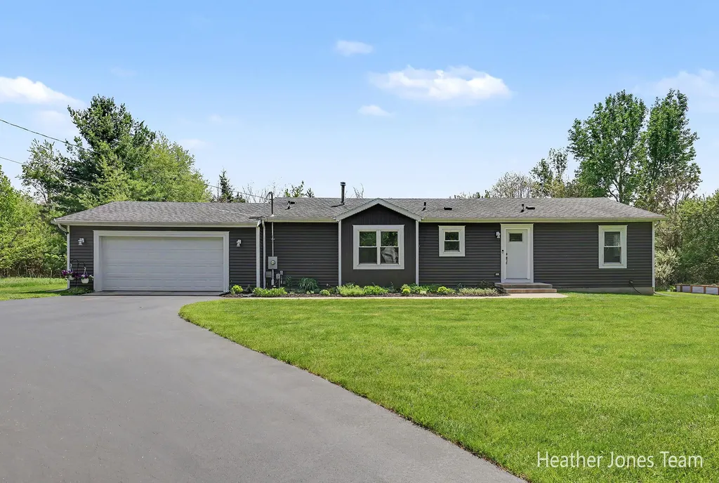 9887 Baker Road Eureka Township MI 48838