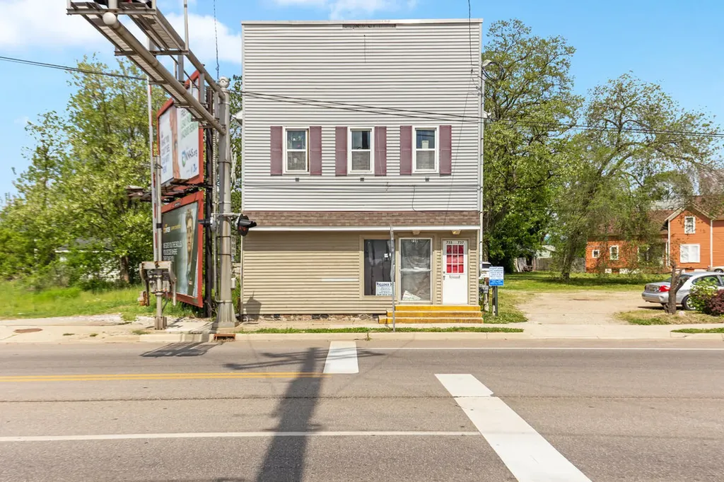 755 Portage Street Kalamazoo City MI 49001