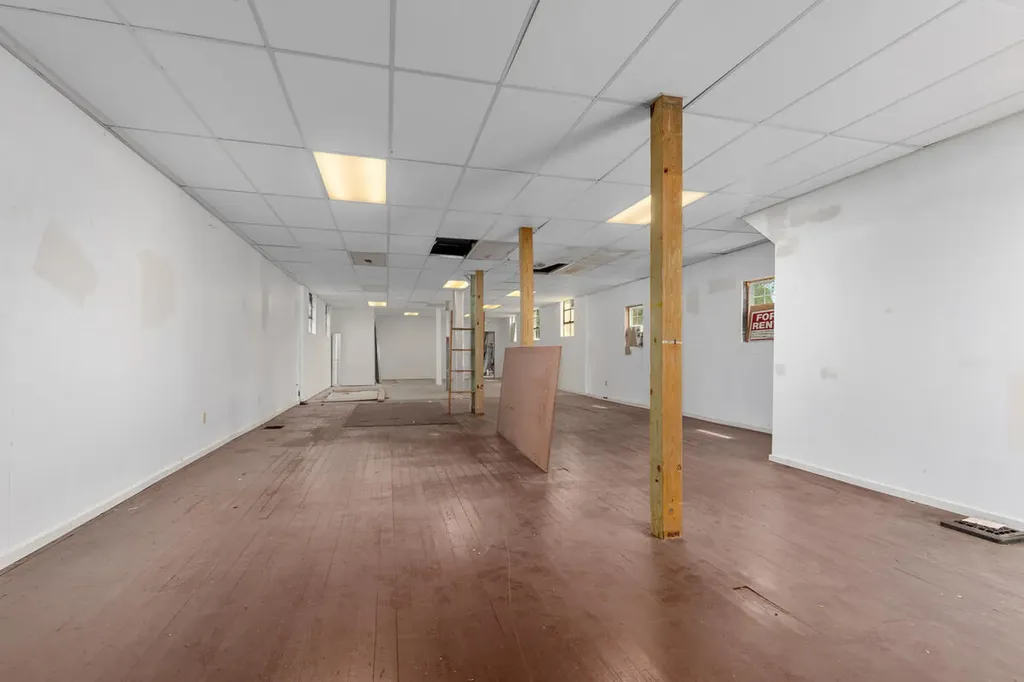 755 Portage Street Kalamazoo City MI 49001