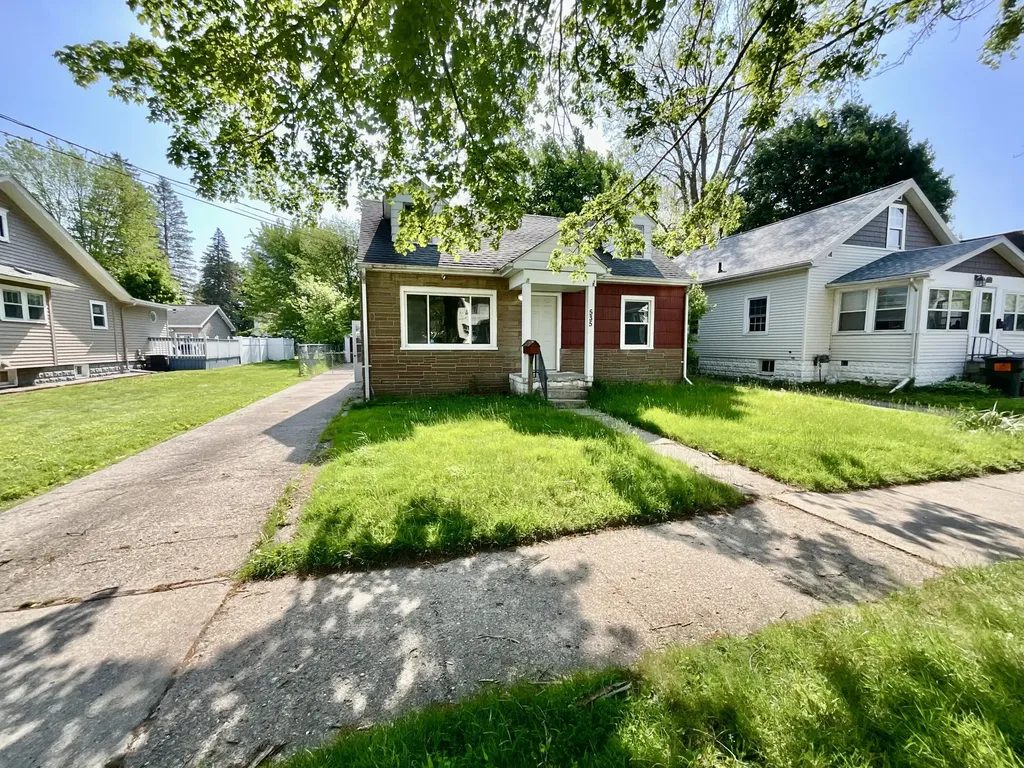 535 Orange Street Jackson City MI 49202