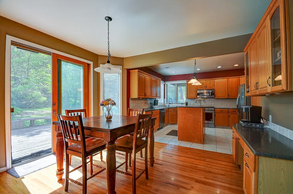 146 Summerfield Court SW Georgetown Charter Township MI 49418