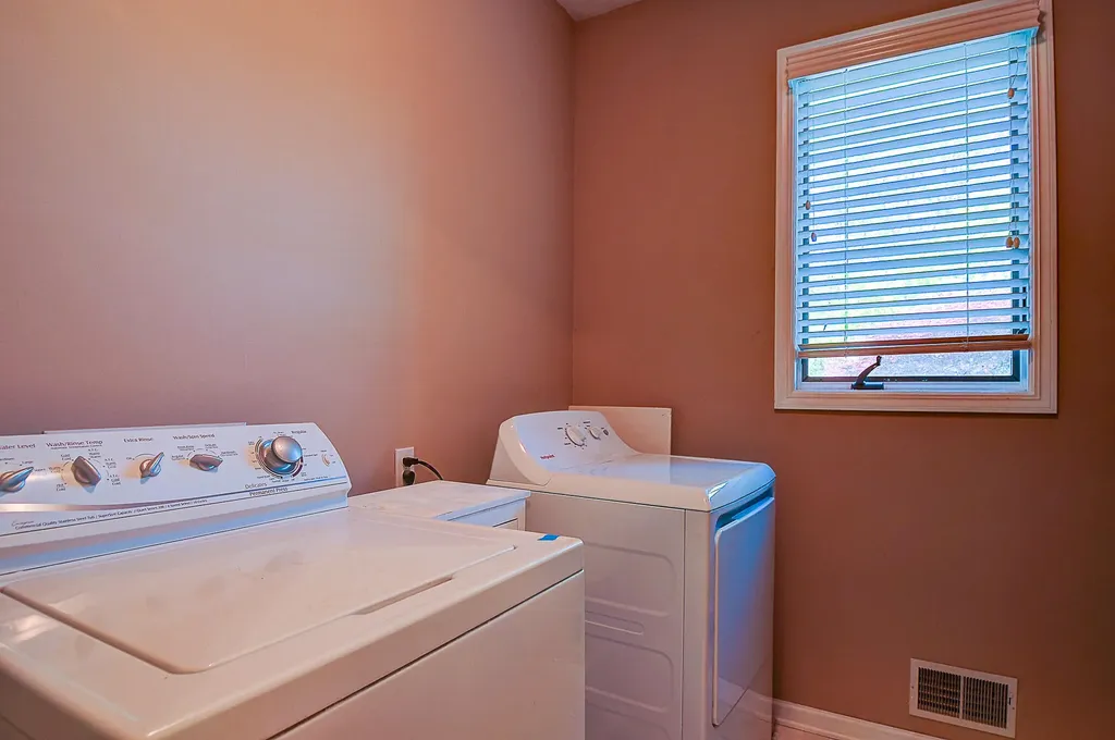 146 Summerfield Court SW Georgetown Charter Township MI 49418